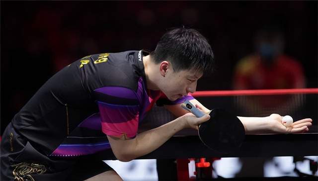 马龙压哨绝杀国乒，全场沸腾！经典一战再现传奇(马龙实战视频)-开云登录入口